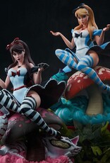 Sideshow Fairytale Fantasies Collection Statue Alice in Wonderland Game of Hearts Edition 34 cm - SS2005062