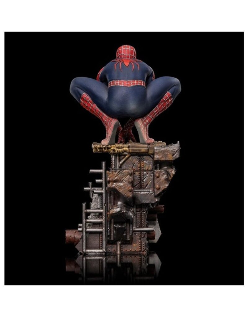 Iron Studios  Friendly Neighborhood Spider-Man: No Way Home BDS Art Scale Deluxe Statue 1/10