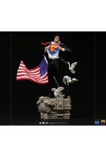 Iron Studios DC Clark Kent Deluxe Art Scale 1/10
