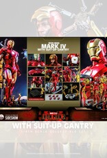 Iron Man 2 Action Figure 1/4 Iron Man Mark IV with Suit-Up Gantry 49 cm - HOT9101212