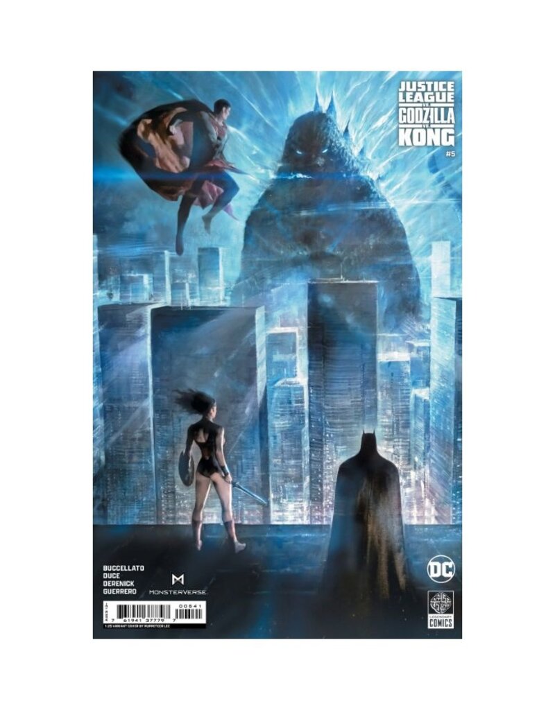 DC Justice League vs. Godzilla vs. Kong #5 Cover D 1:25 Puppeteer Lee Card Stock Variant