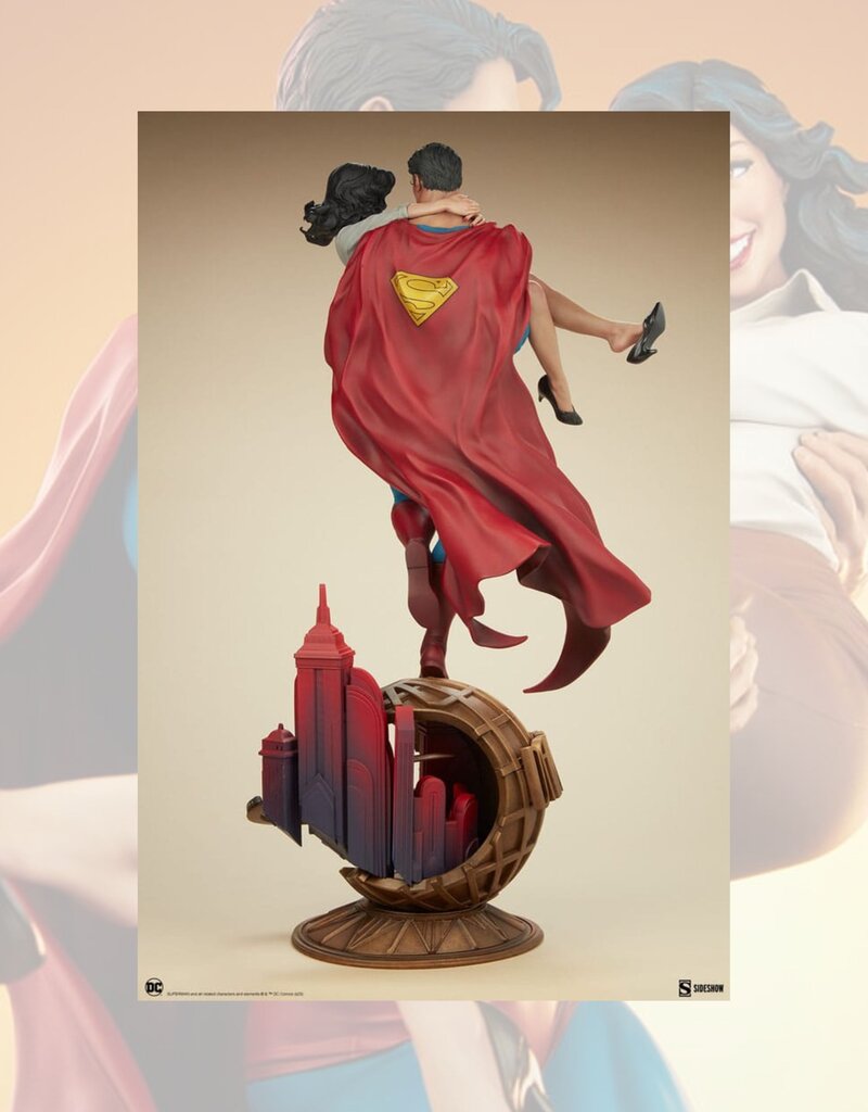 Sideshow Sideshow Collectibles DC Comics Diorama Superman & Lois Lane 56 cm