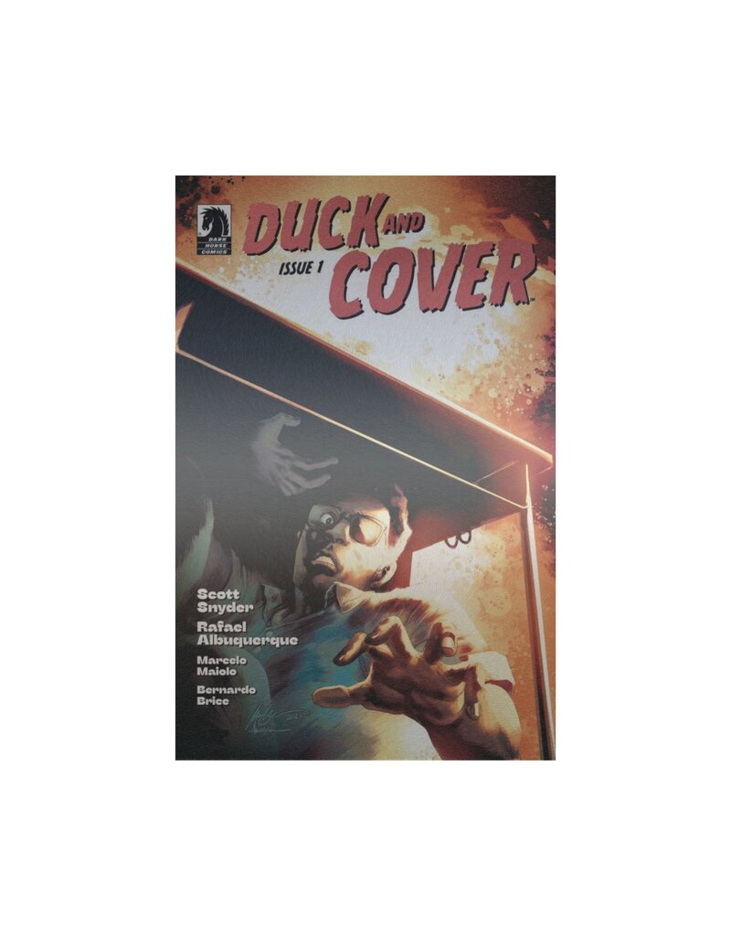 DARK HORSE PRH Duck and Cover #1 Cover C Rafael Albuquerque Foil Variant