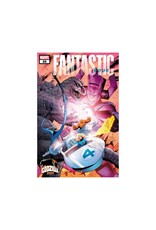 Marvel Comics Fantastic Four #25 Greg Land Godzilla Variant