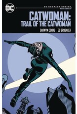 DC COMICS Catwoman: Trail of the Catwoman - DC Compact Comics Edition TP
