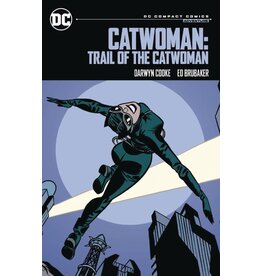 DC COMICS Catwoman: Trail of the Catwoman - DC Compact Comics Edition TP
