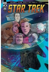 IDW Publishing Star Trek #25 Cover B Liana Kangas Variant