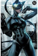DC COMICS Absolute Batman #13 F Stanley 'Artgerm' Lau Foil Virgin Variant