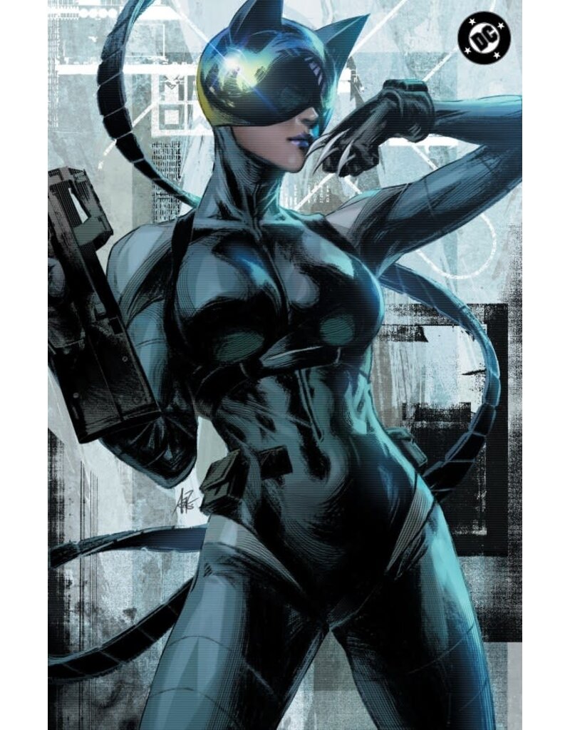 DC COMICS Absolute Batman #13 F Stanley 'Artgerm' Lau Foil Virgin Variant