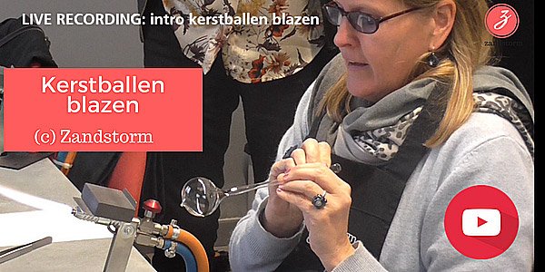 ZandstormTV: Live recording - Kerstballen blazen