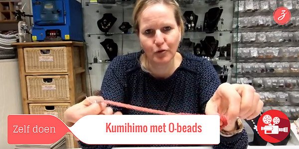 ZandstormTV - Kumihimo met O-beads