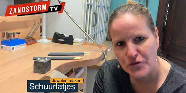 Katty laat het blinken: schuurlatjes!