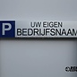 Parkeerbord met P in blauw vlak