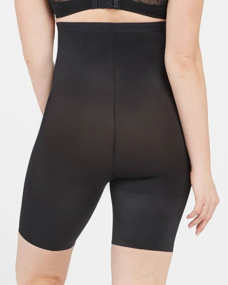 Spanx Trust Your Thinstincts 2.0 High Waisted Mid-Thigh Short,Black S/P  A399799