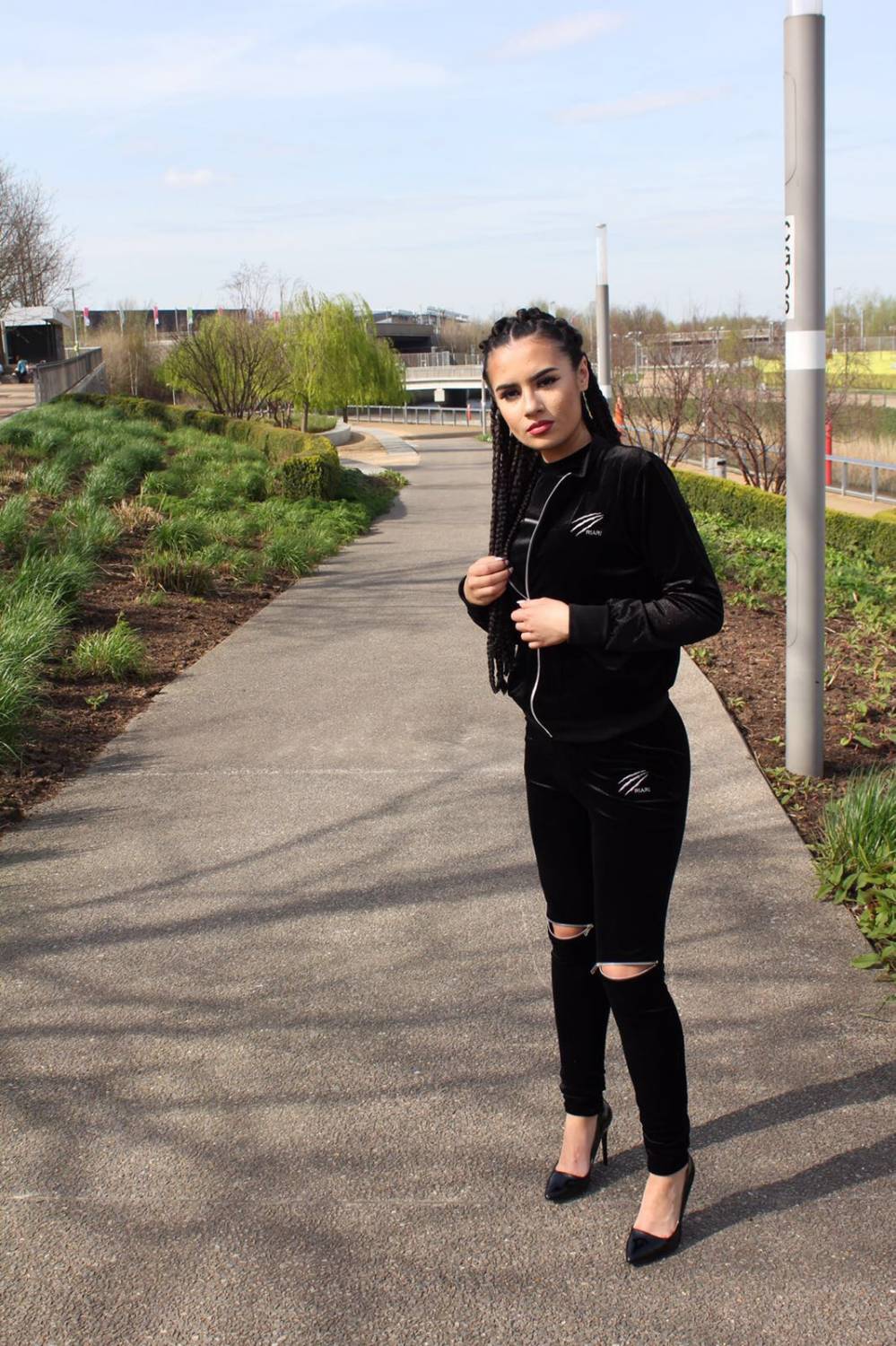 Riari Apparel