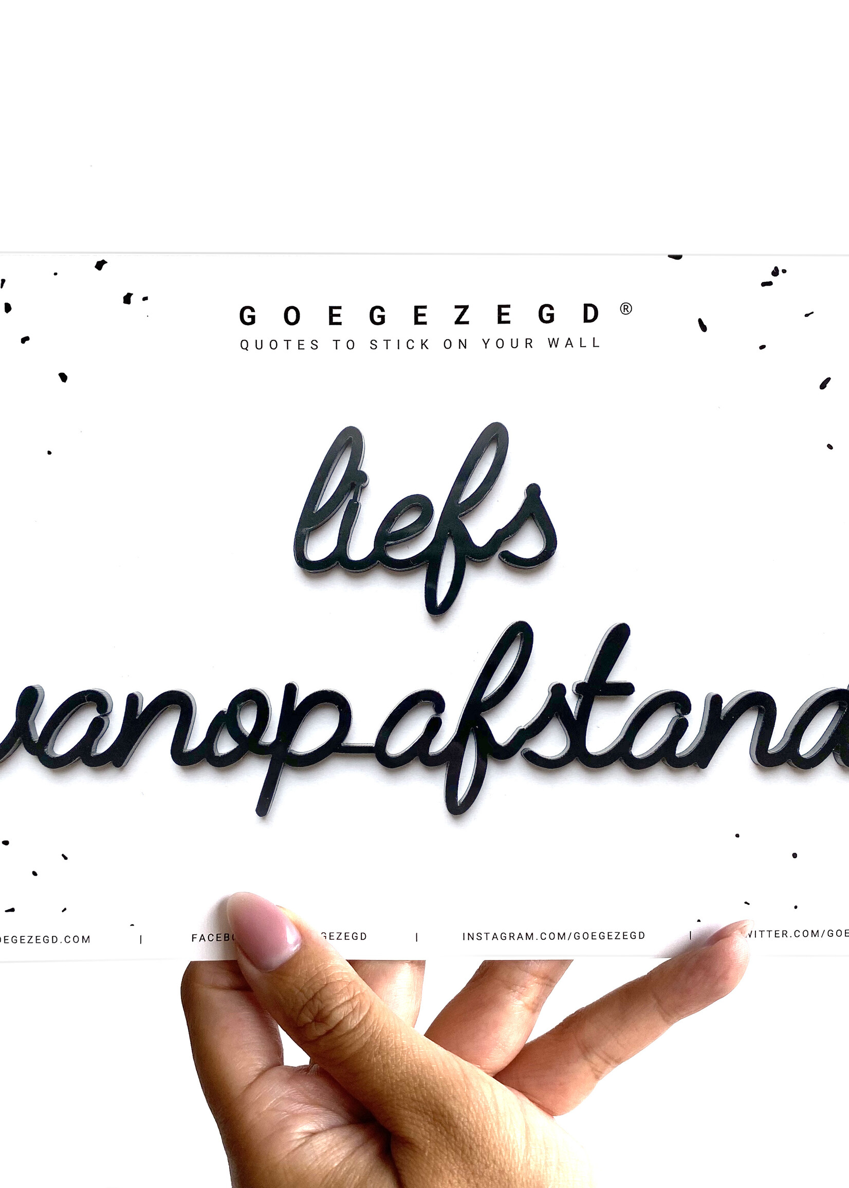 LIEFS VANOP AFSTAND
