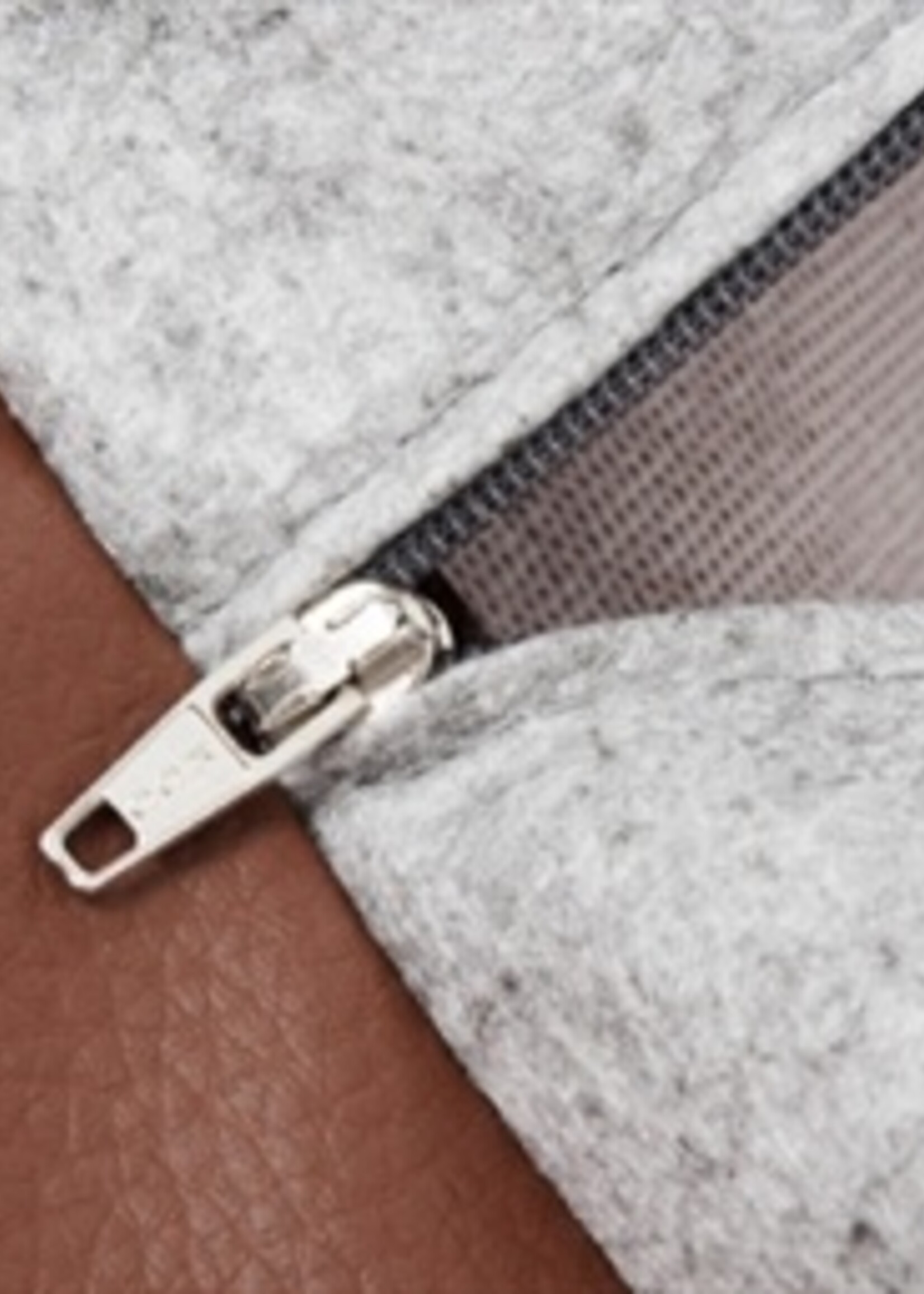 Bia bed Bia bed kunstleer hoes hondenmand bruin