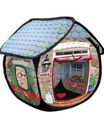 Kong Kong cat play spaces bungalow