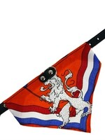 Merkloos Halsband met zakdoek nl leeuw