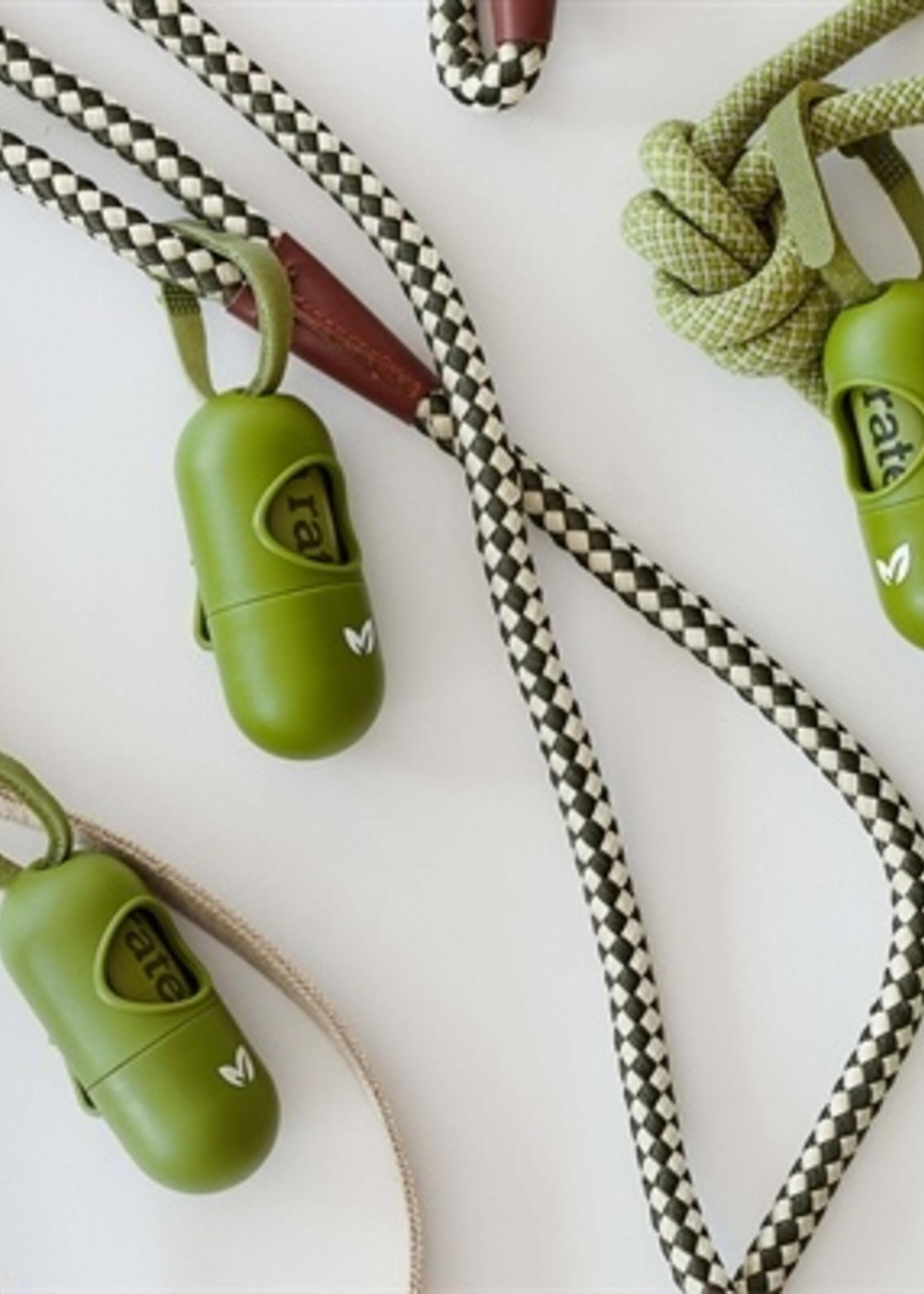 Earth rated Earth rated poepzakhouder lavendel met 15 poepzakjes