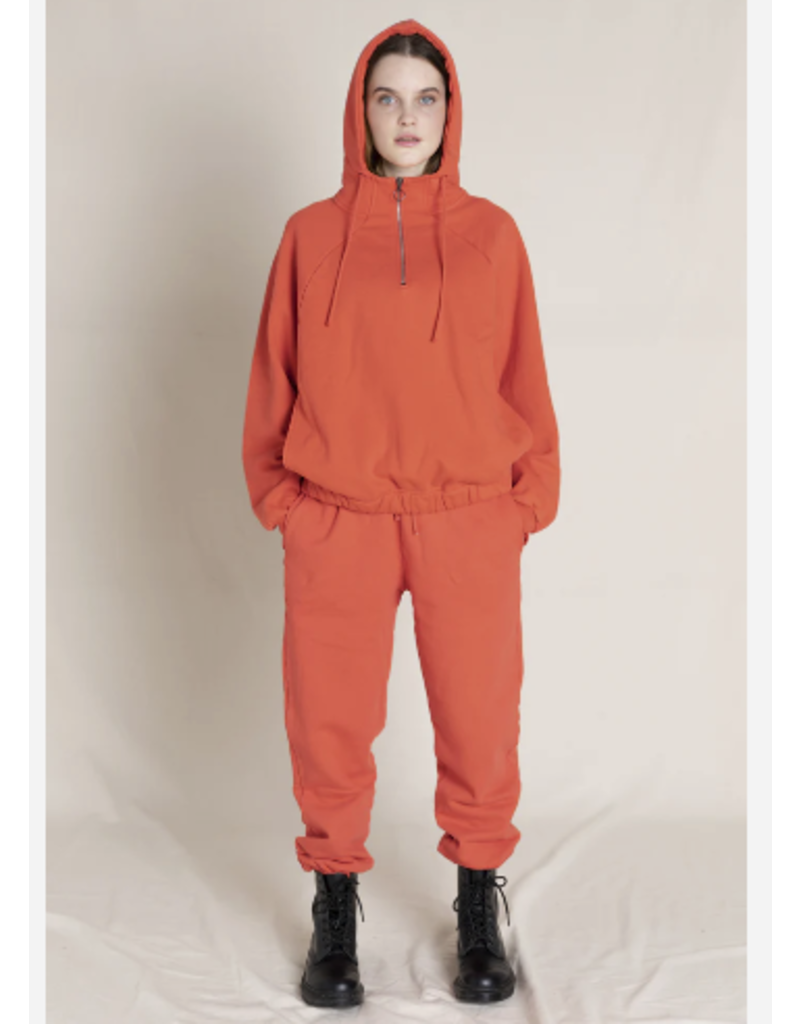Finger in the nose clowy loose fit sweatpants super red