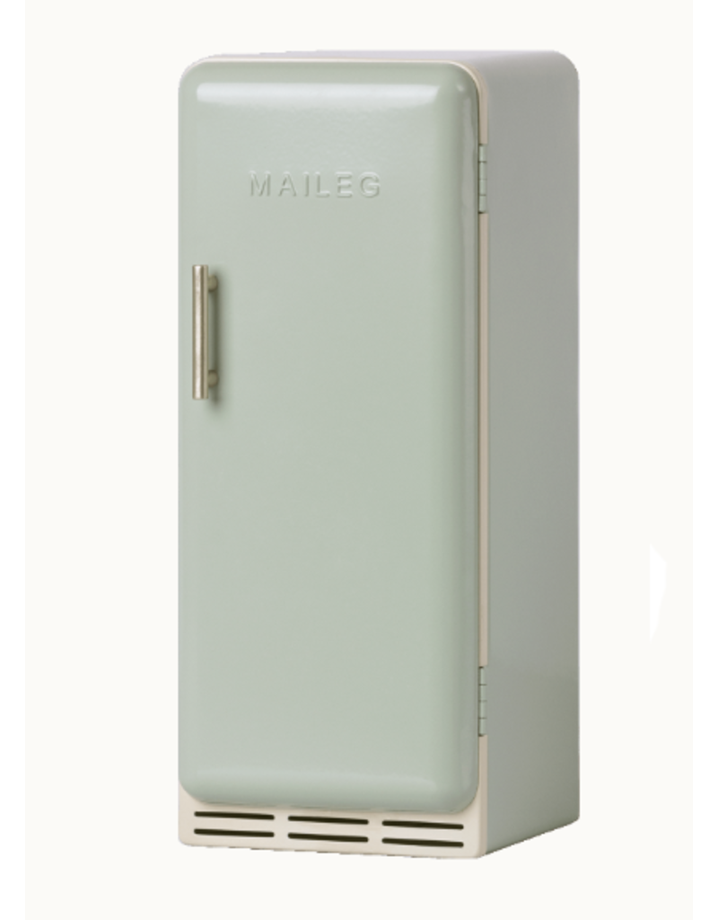 Maileg miniature cooler