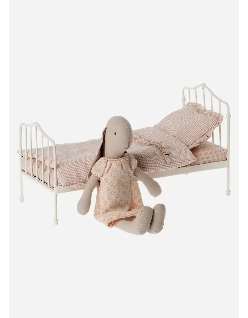 Maileg *miniature bed