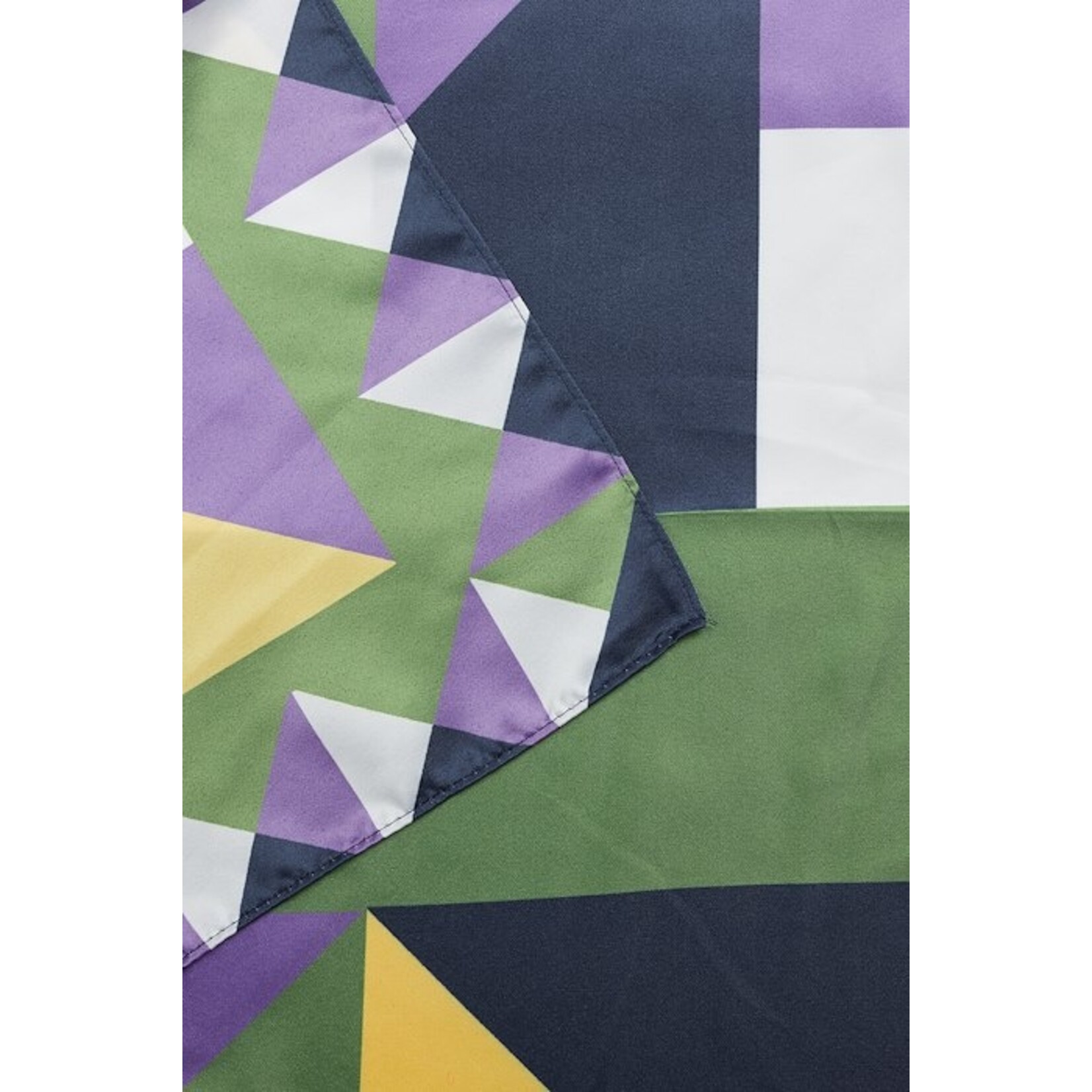 Ichi Iagunnvar scarf