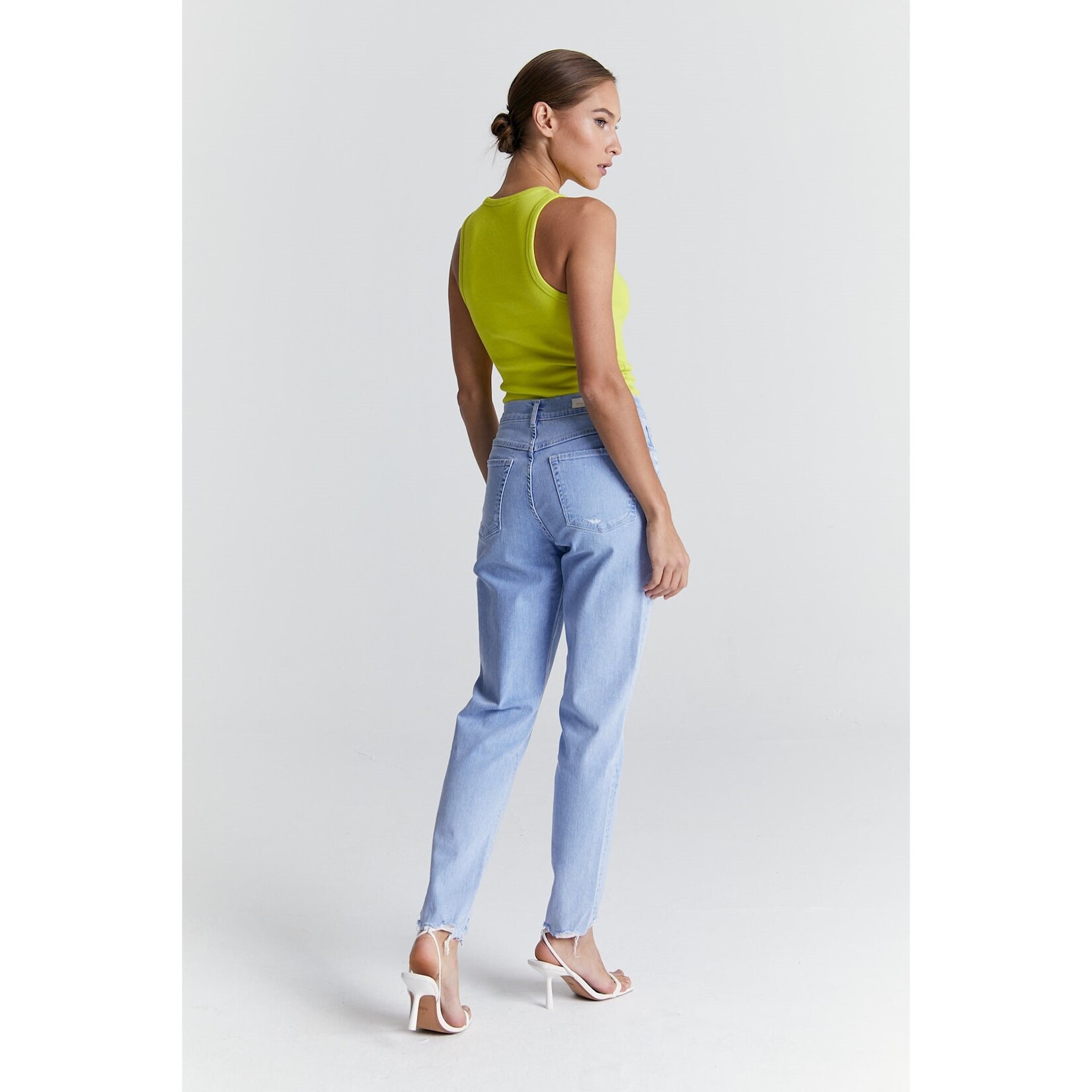 C.O.J. COJ Lynn Jeans