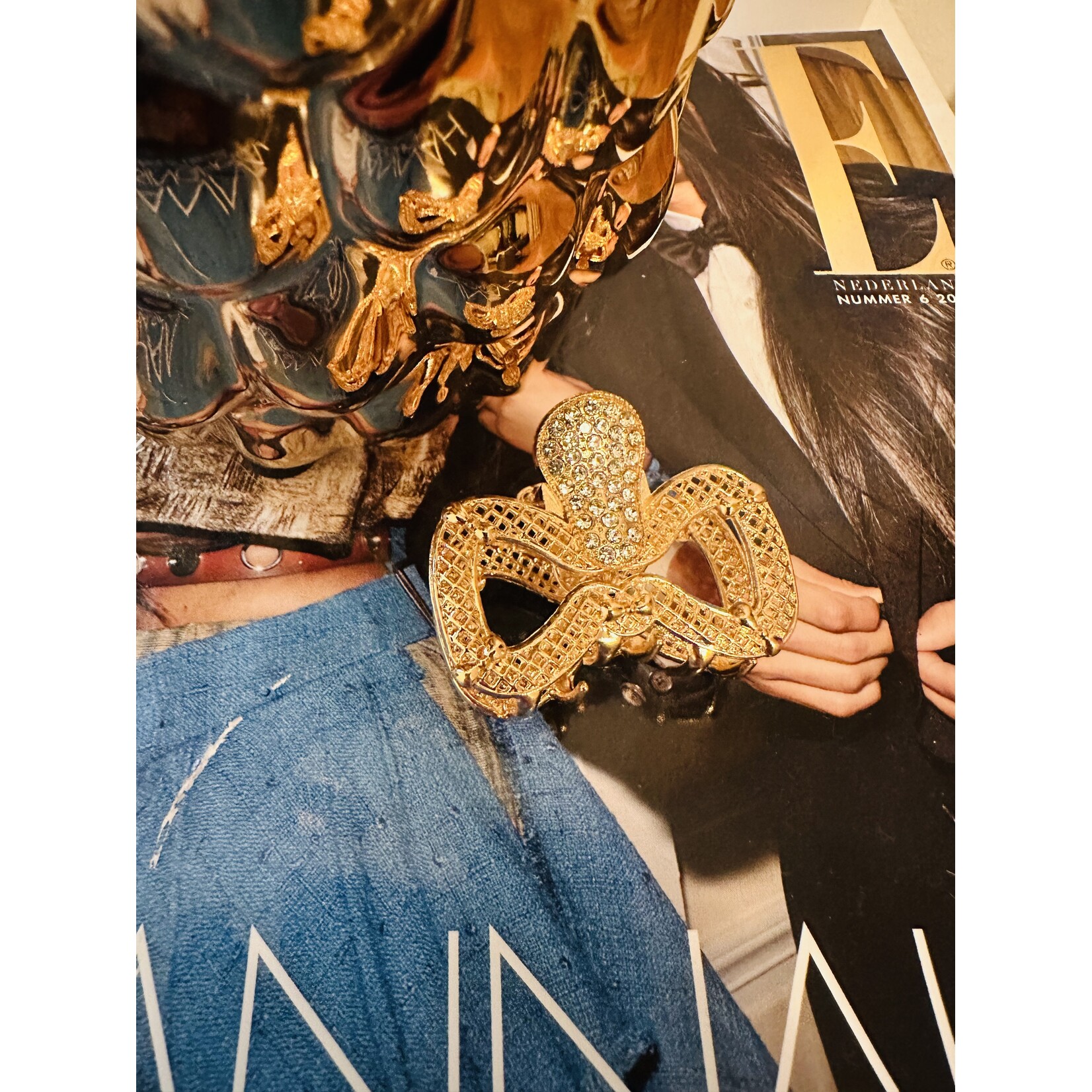 Bulu hairclip goud strik