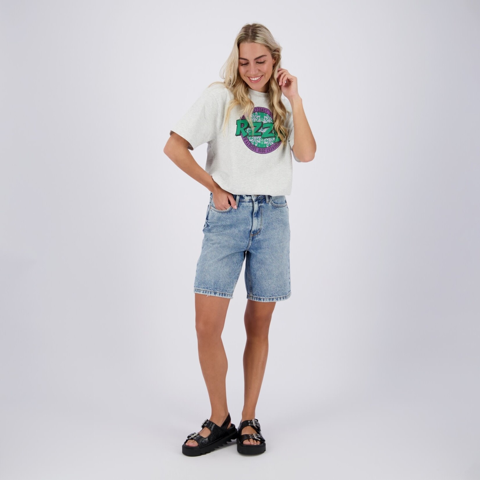 Raizzed denim shorts Meadow mid blue