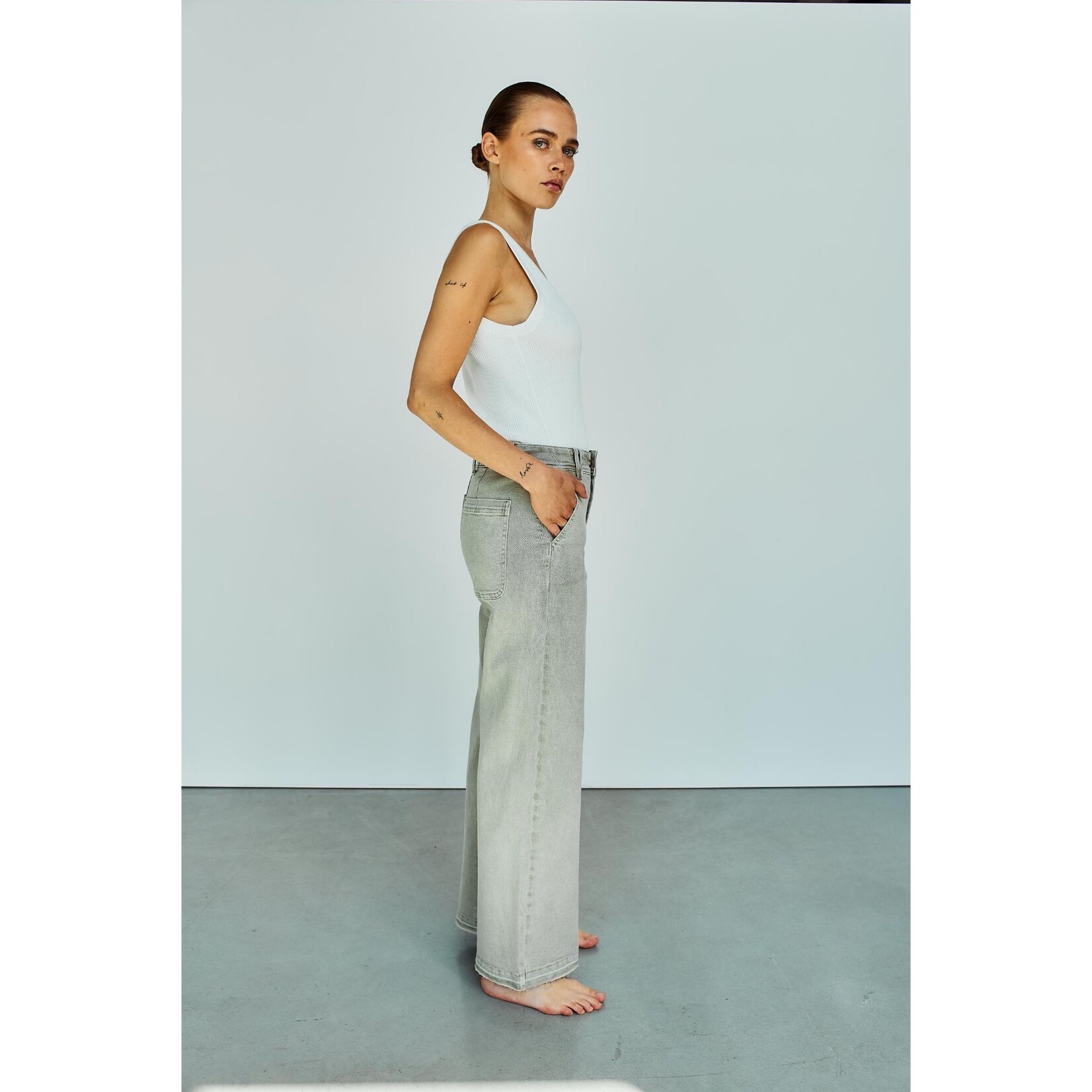 With Black With Black Muse wide jeans grey