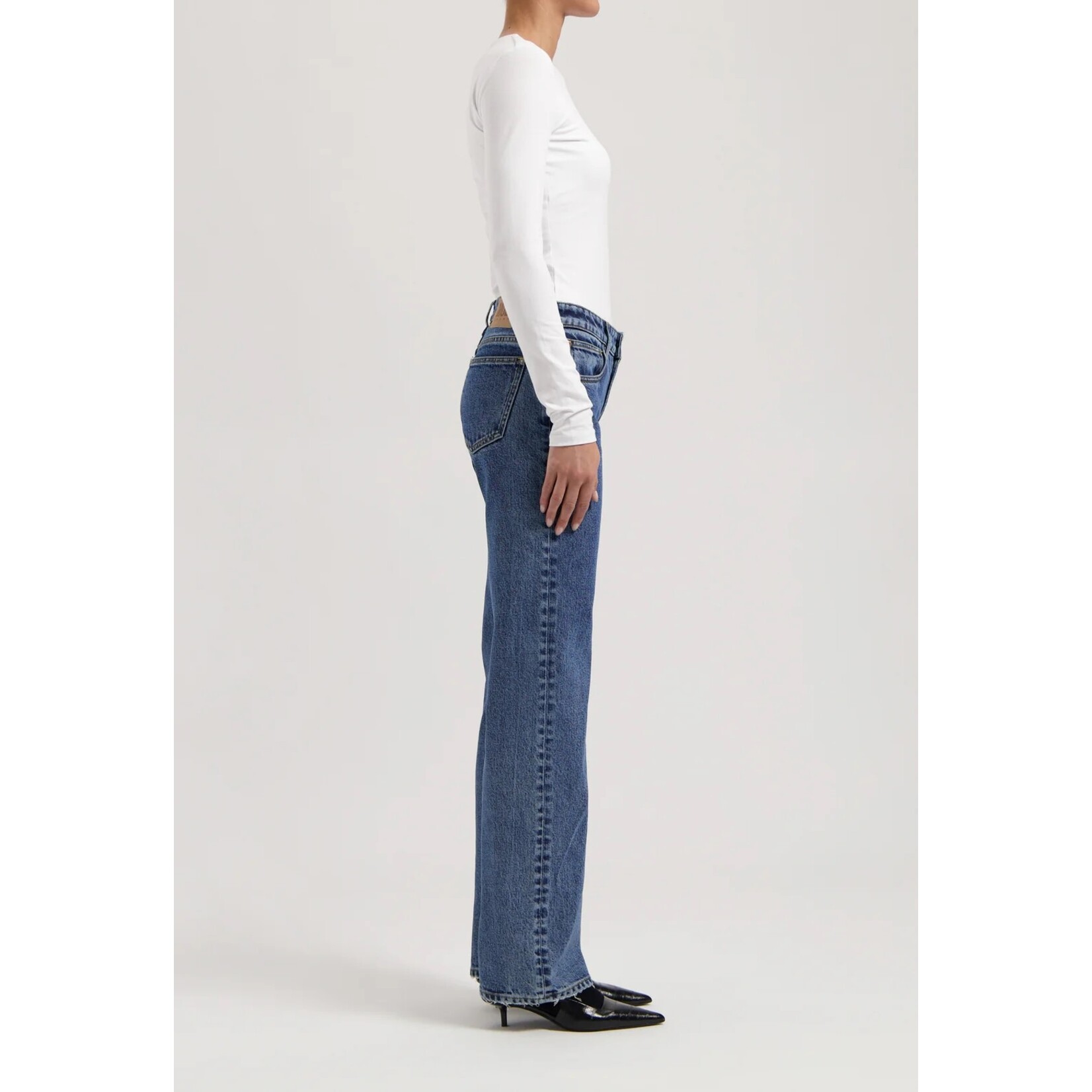 MUD JEANS MUD JEANS Carry Mid Straight STONE VT