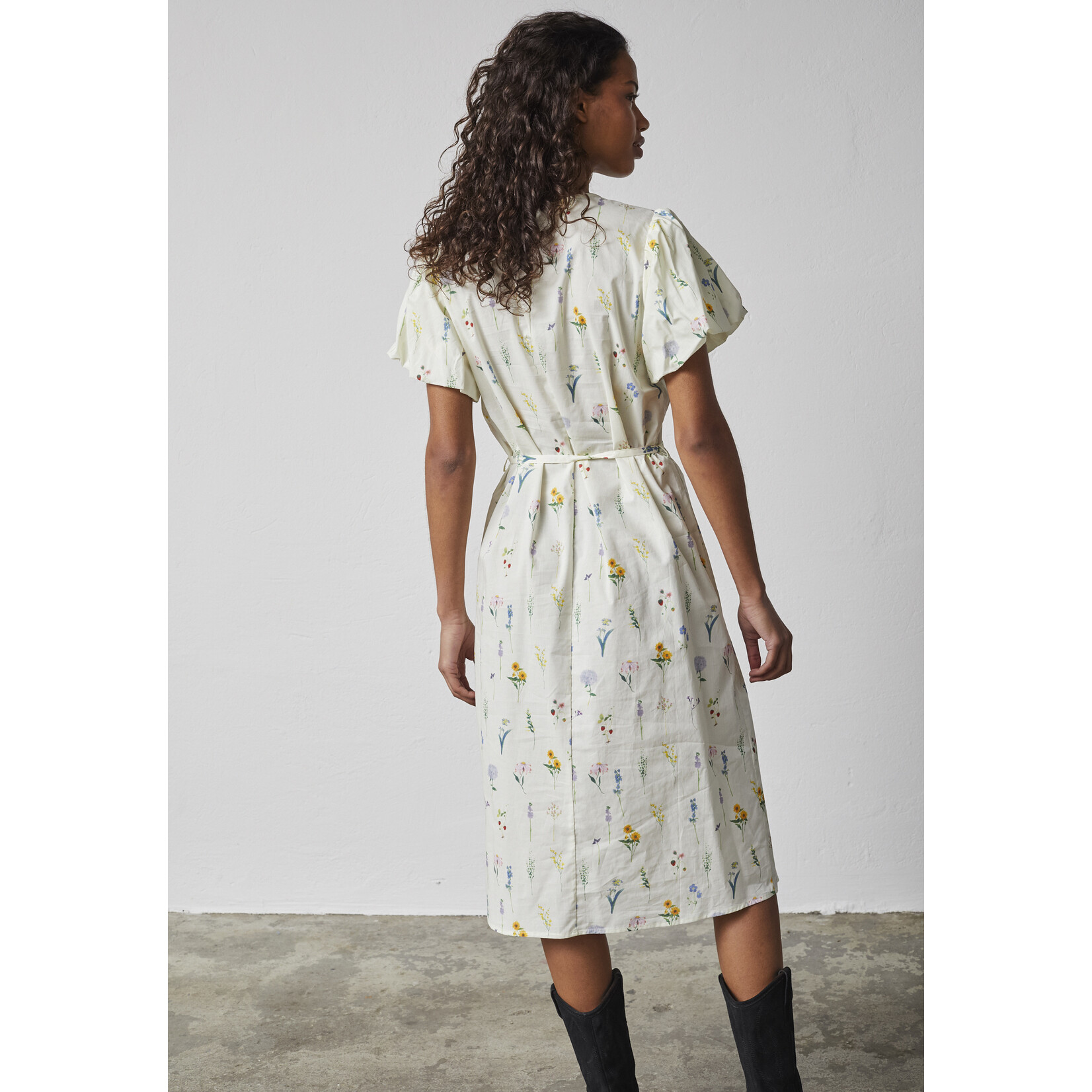 Sisters Point Ekela dress flower