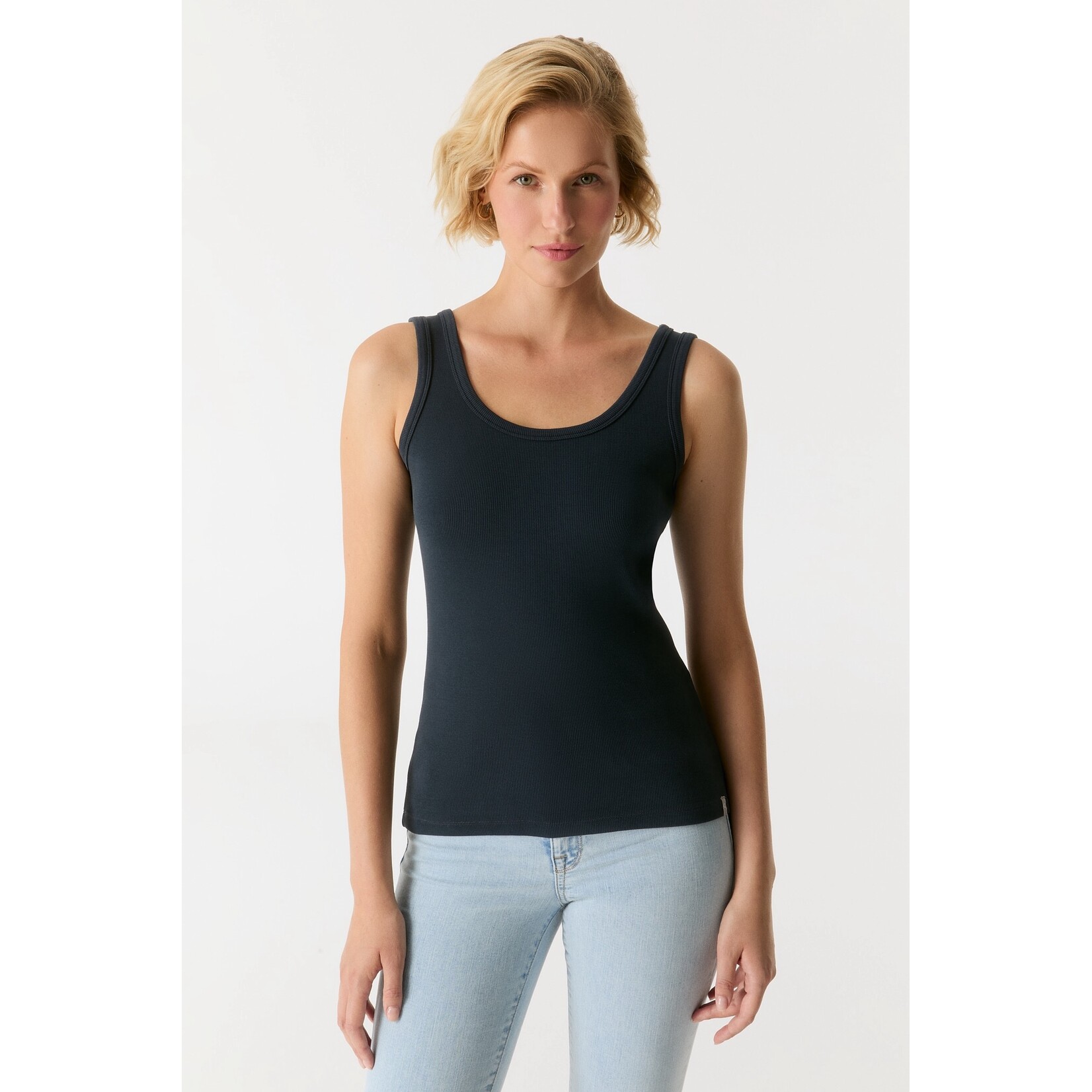 C.O.J. COJ top Olivia Navy