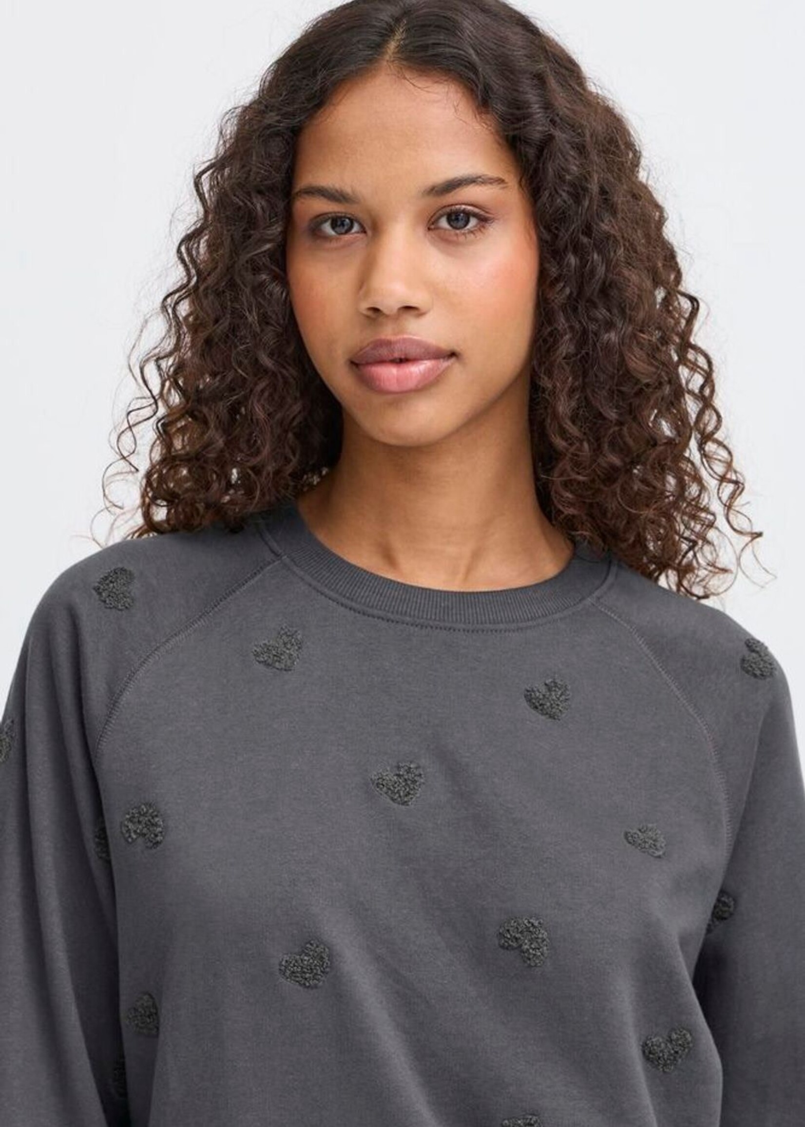 ICHI Ihkasura sweater love grijs