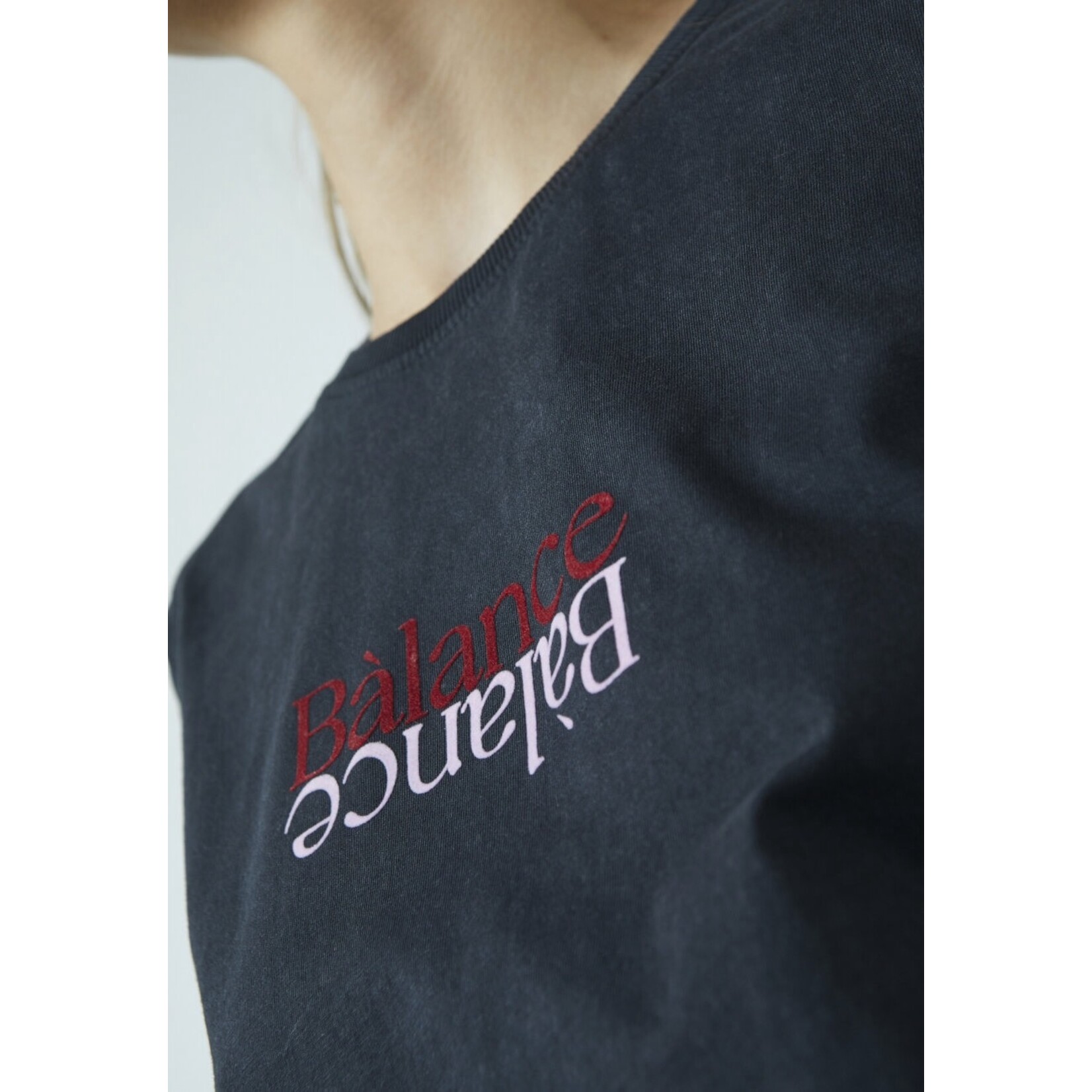 Sisters Point husa t-shirt balance