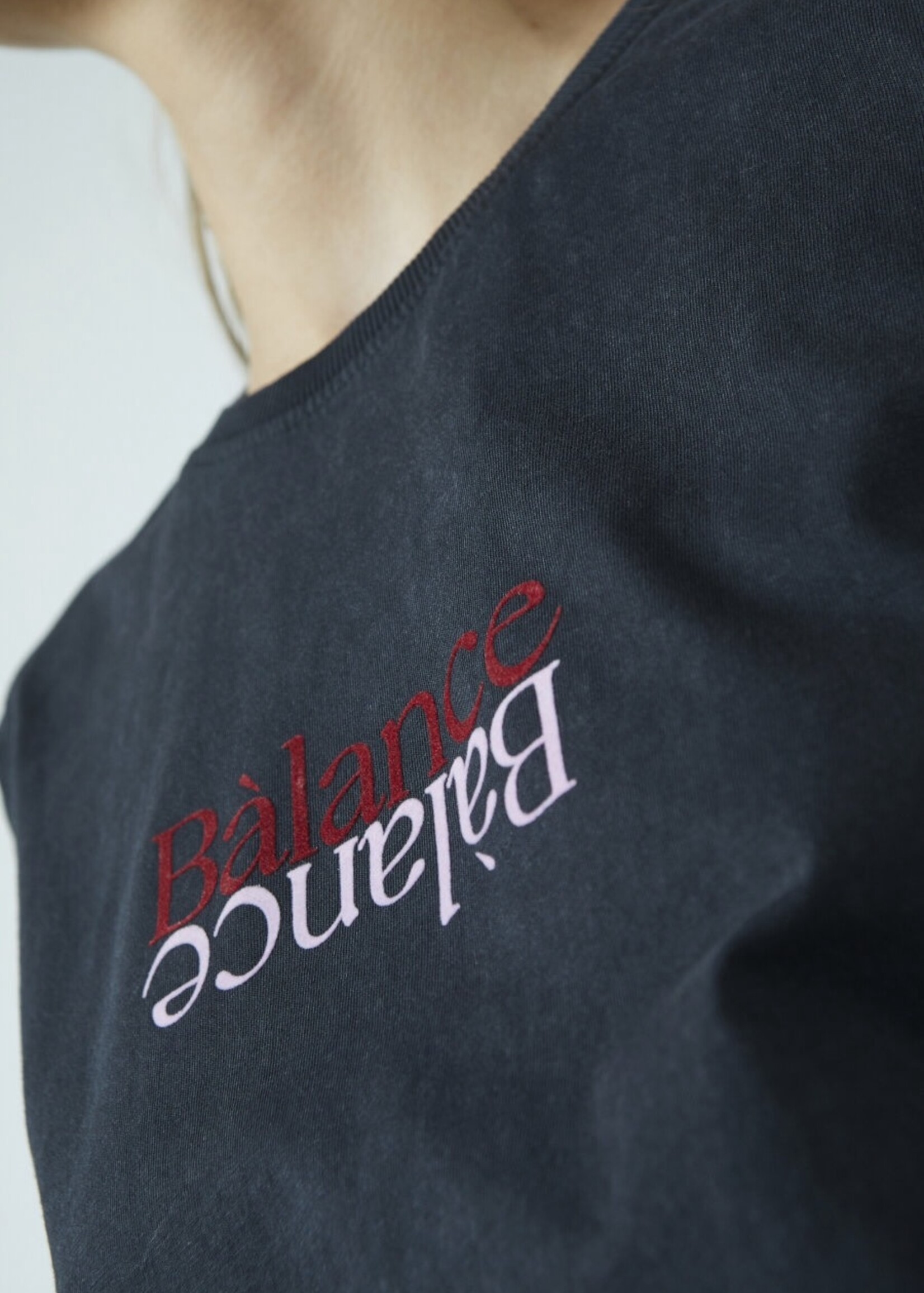 Sisters Point husa t-shirt balance
