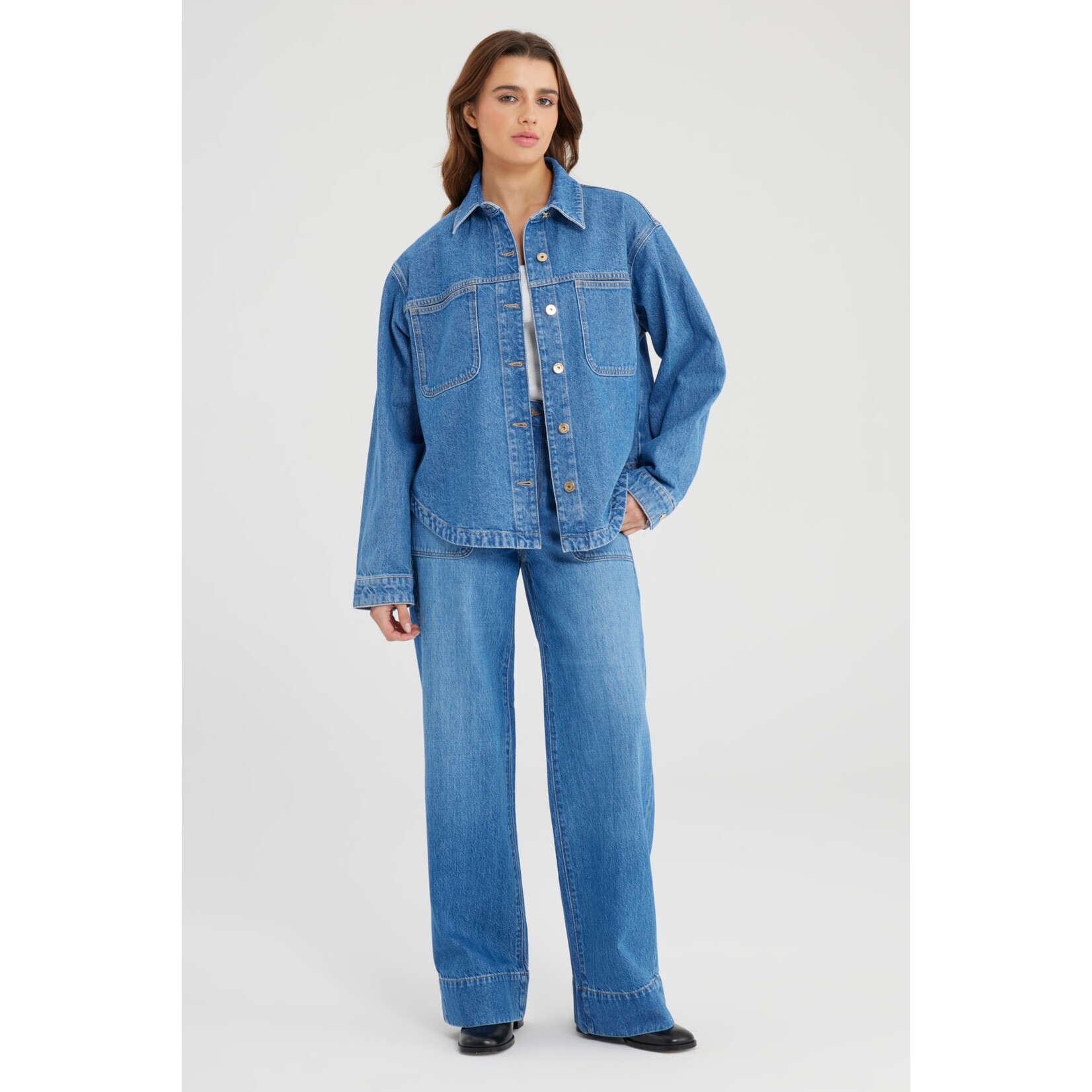 C.O.J. COJ spijkerjasje / blouse Tamara blauw