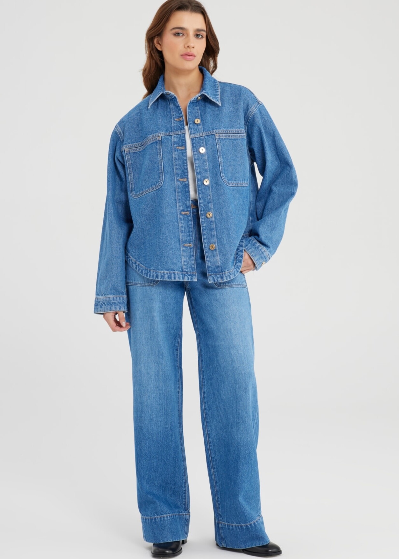 C.O.J. COJ spijkerjasje / blouse Tamara blauw