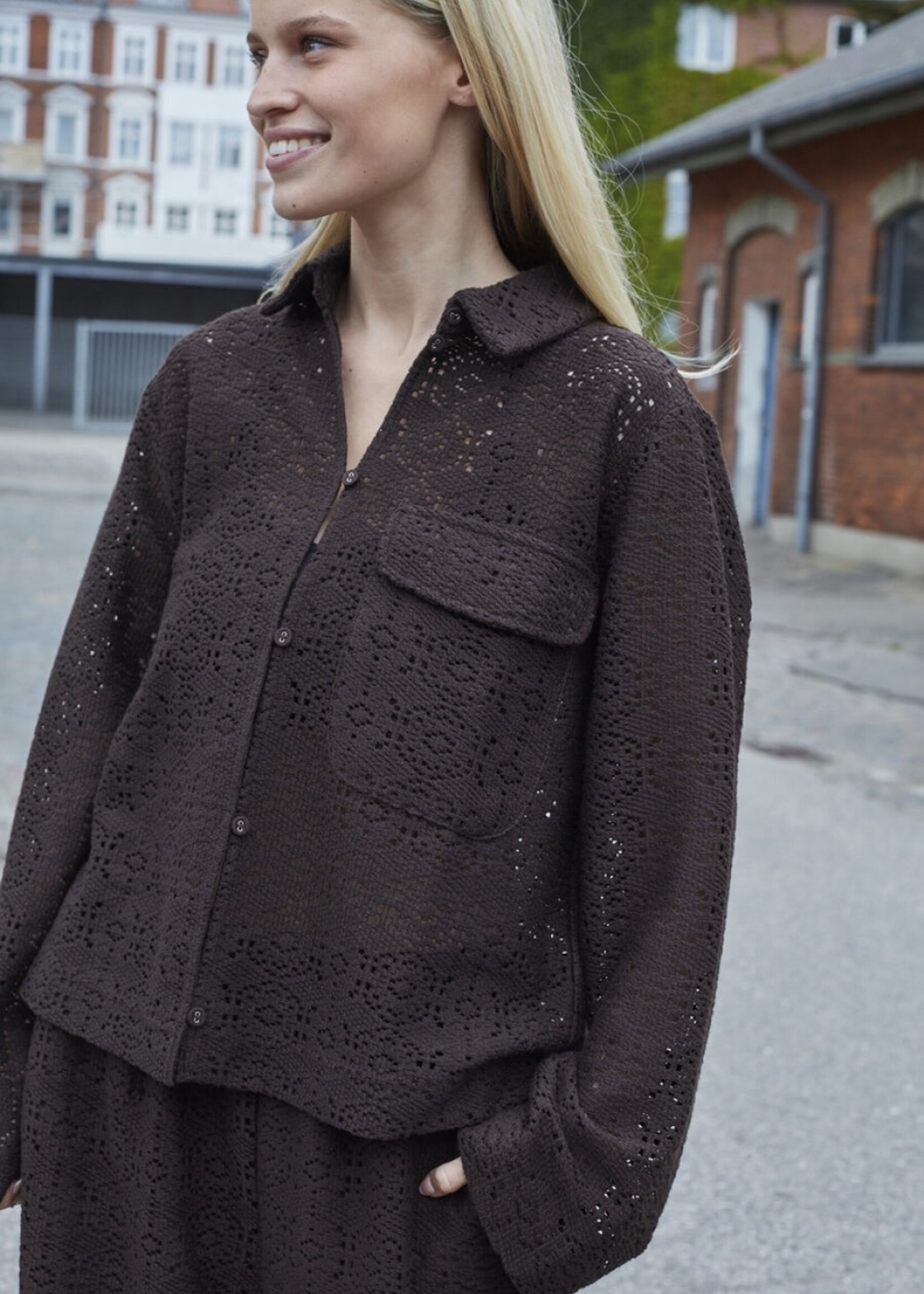 Sisters Point Elsia blouse bruin