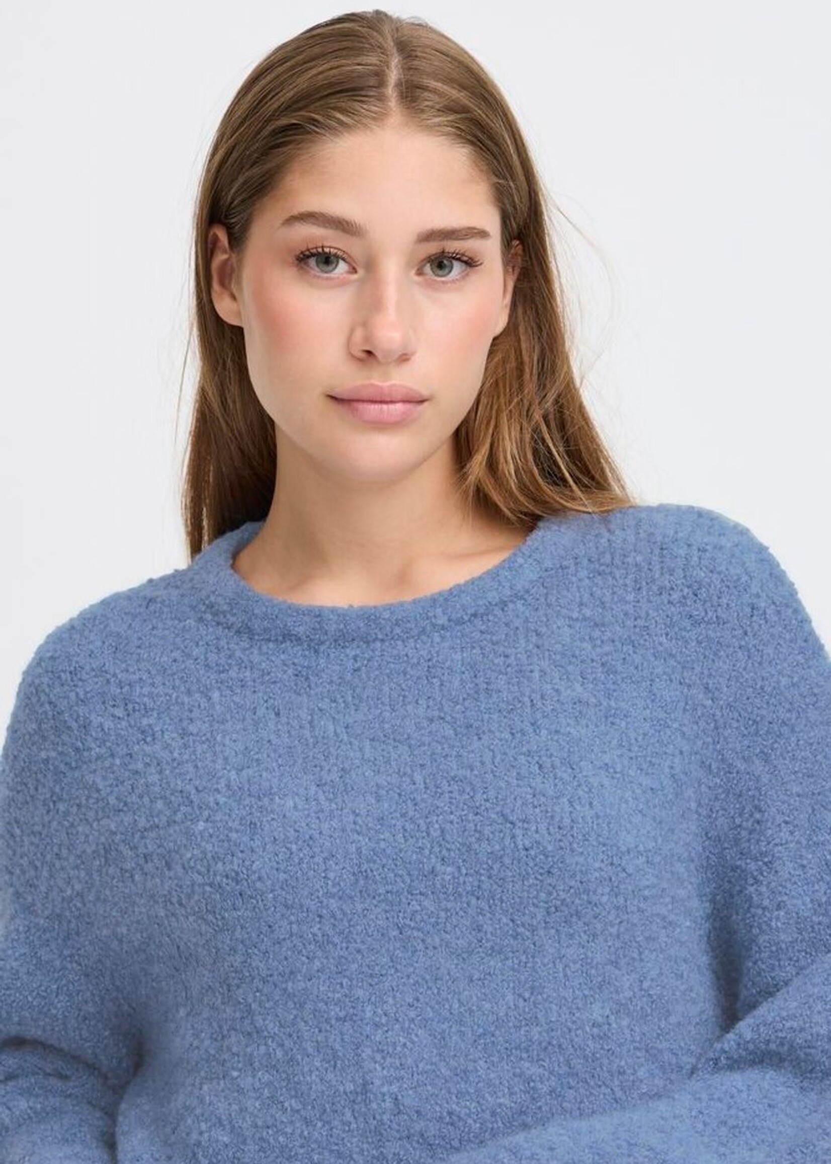 ICHI Ihblarisa fluffy sweater blauw