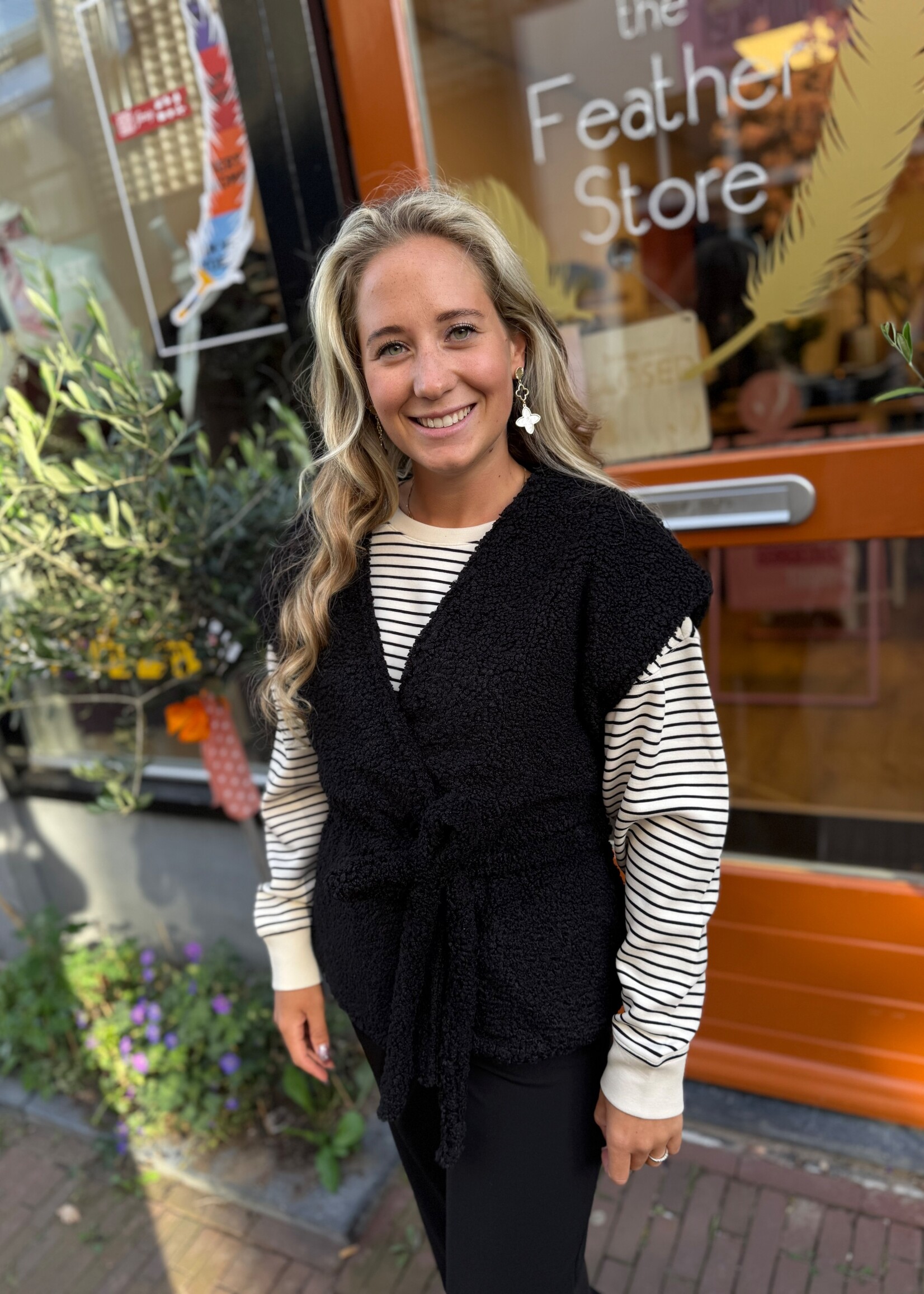 Berawa Luxe Berawa teddy gilet Marquita zwart