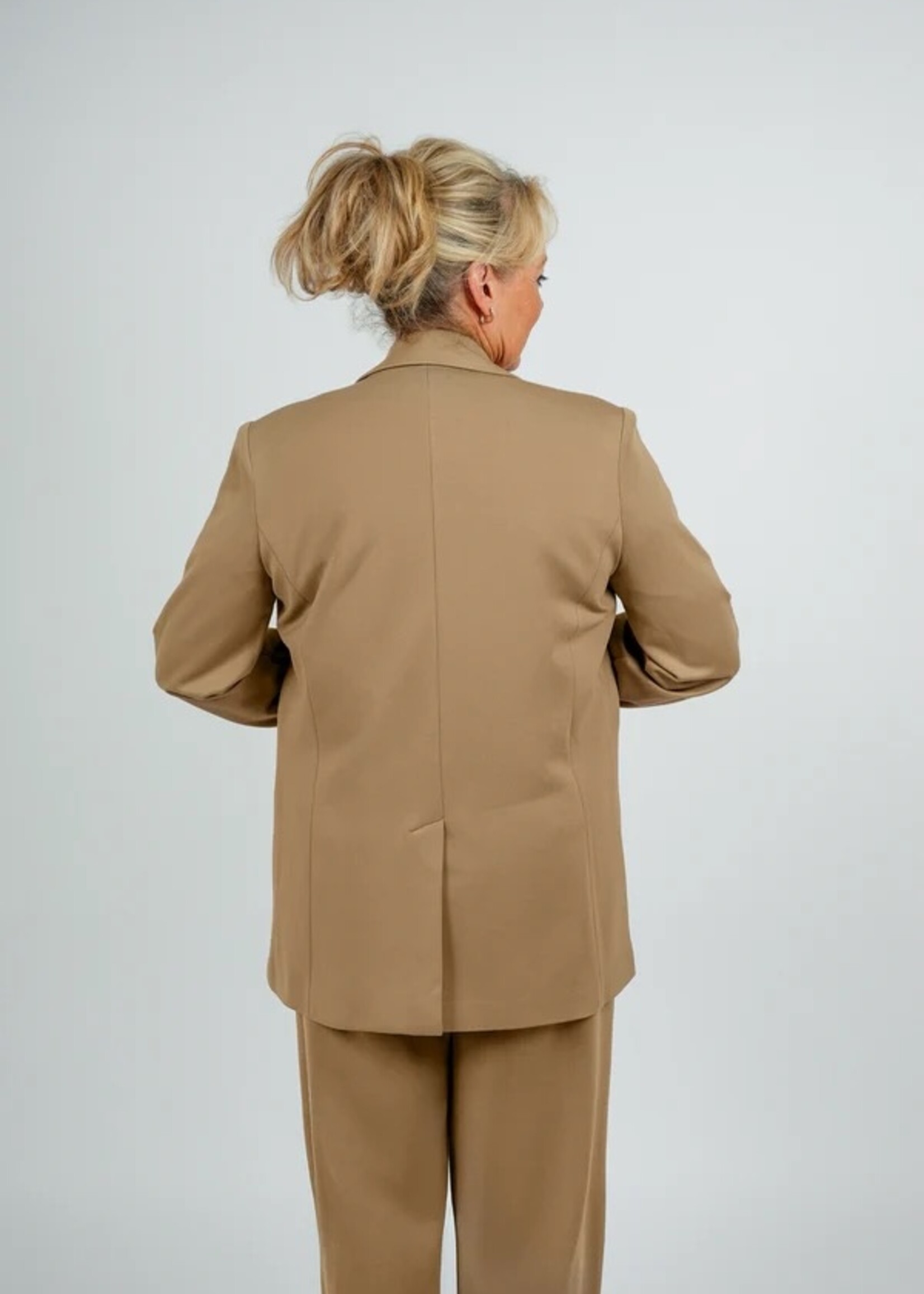 Tezza Fashion Tezza blazer camel