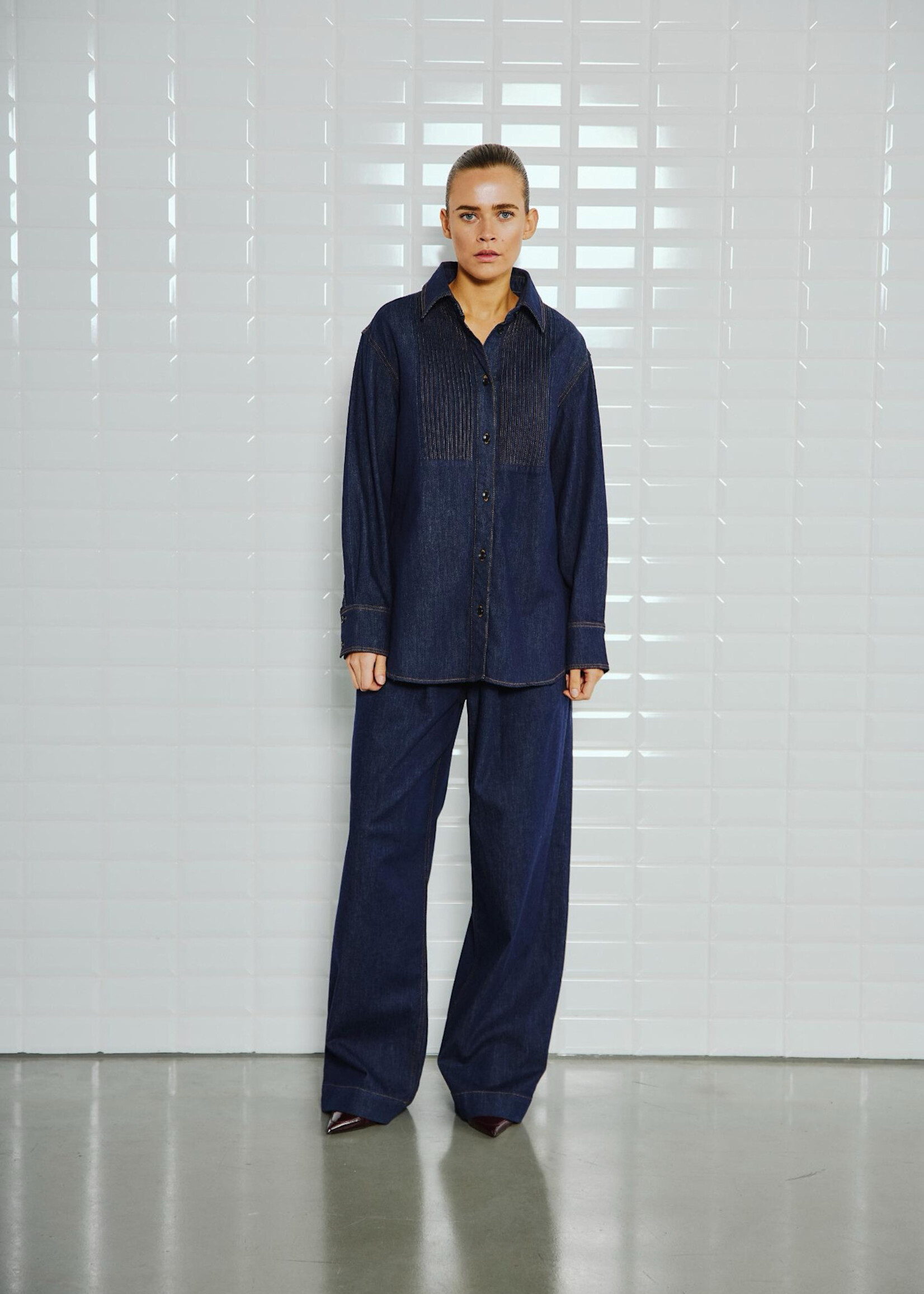 With Black Withblack Odette long denim shirt blauw