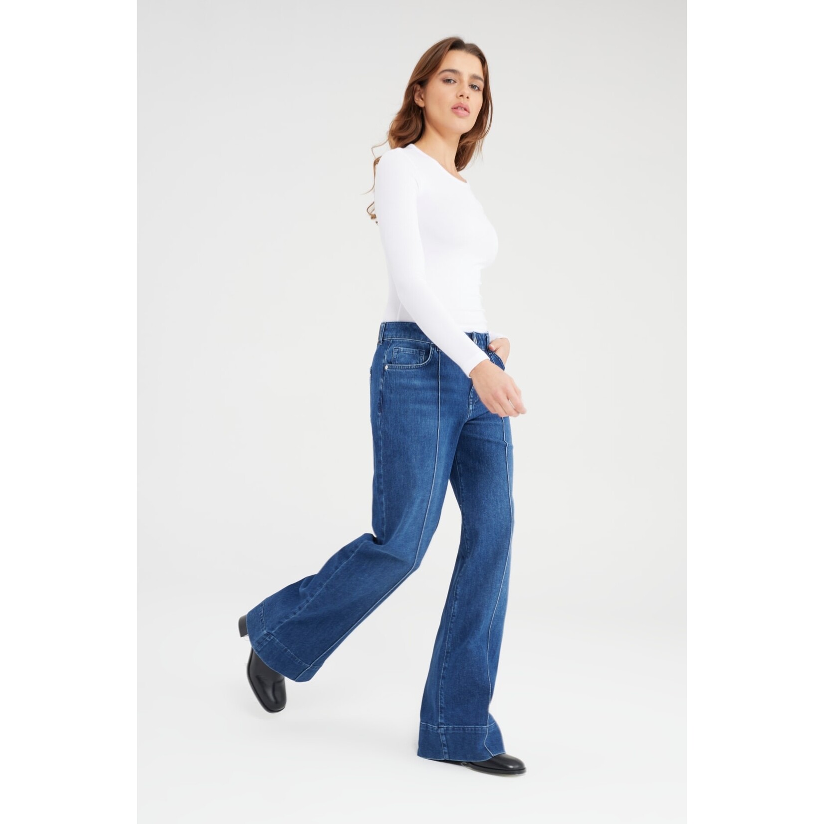 C.O.J. COJ Layla wide jeans donker blauw