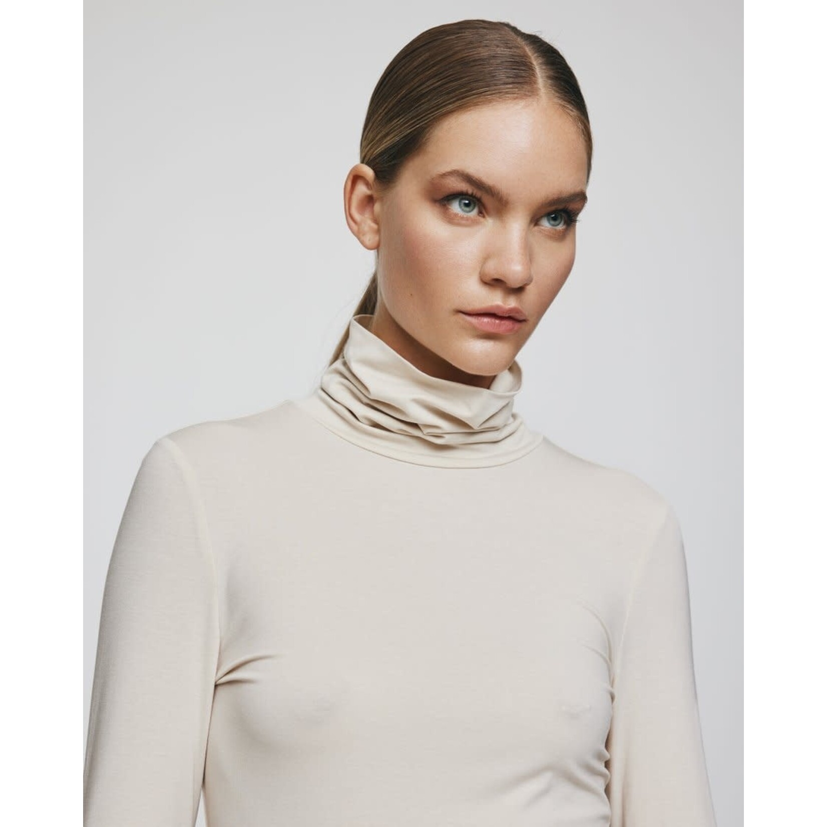 Moss Copenhagen Betrina R LS top oatmeal