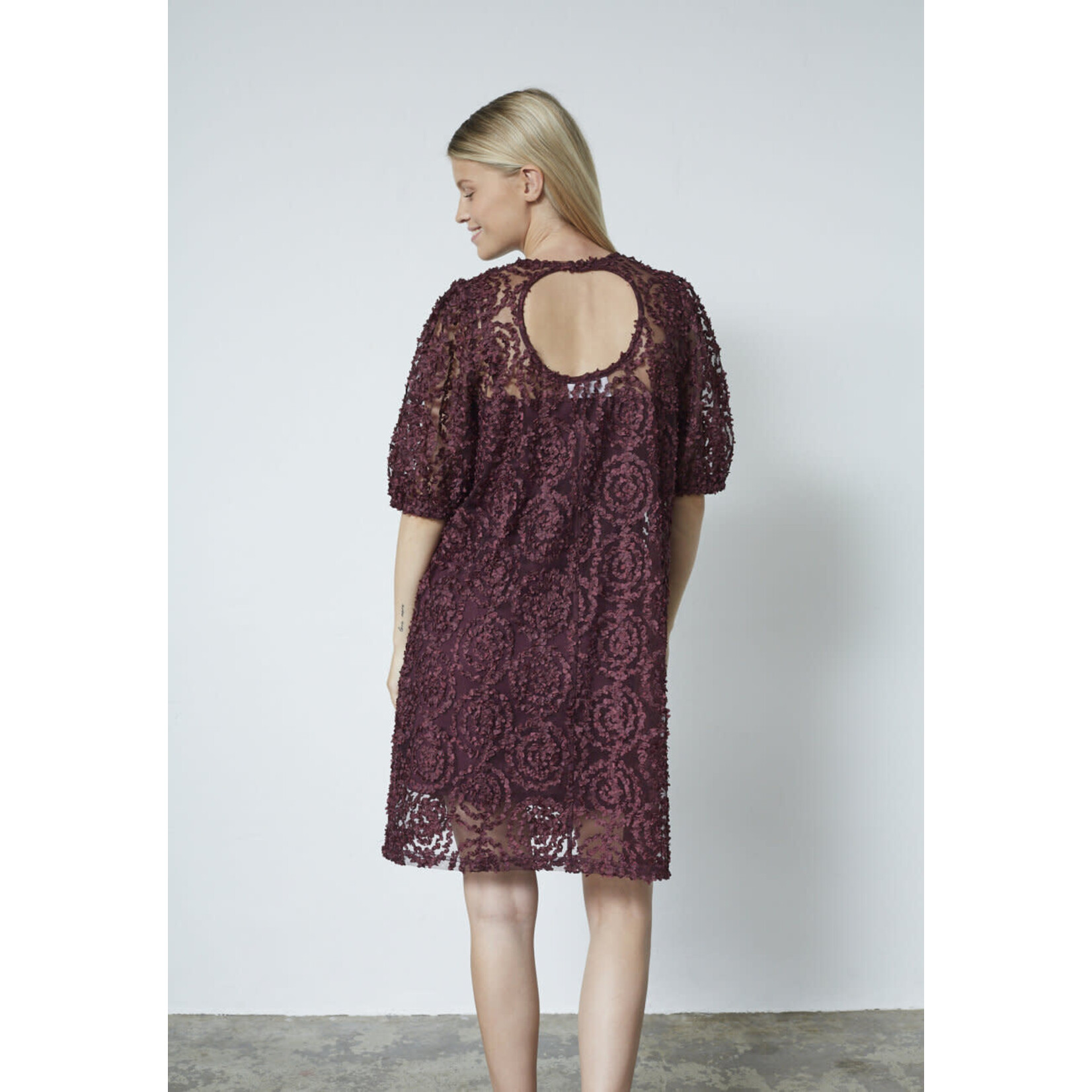 Sisters Point vemba jurk bordeaux