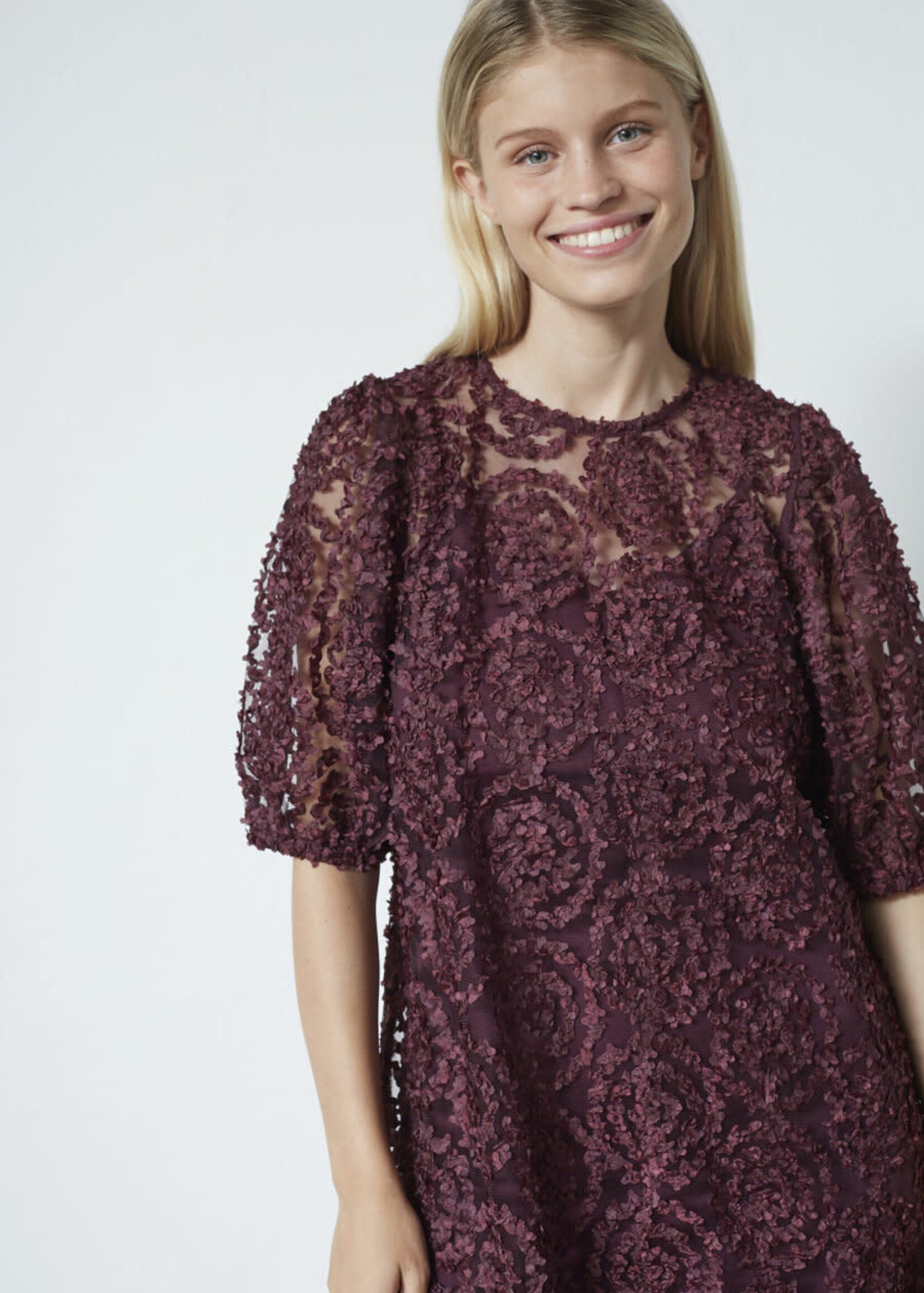 Sisters Point vemba jurk bordeaux