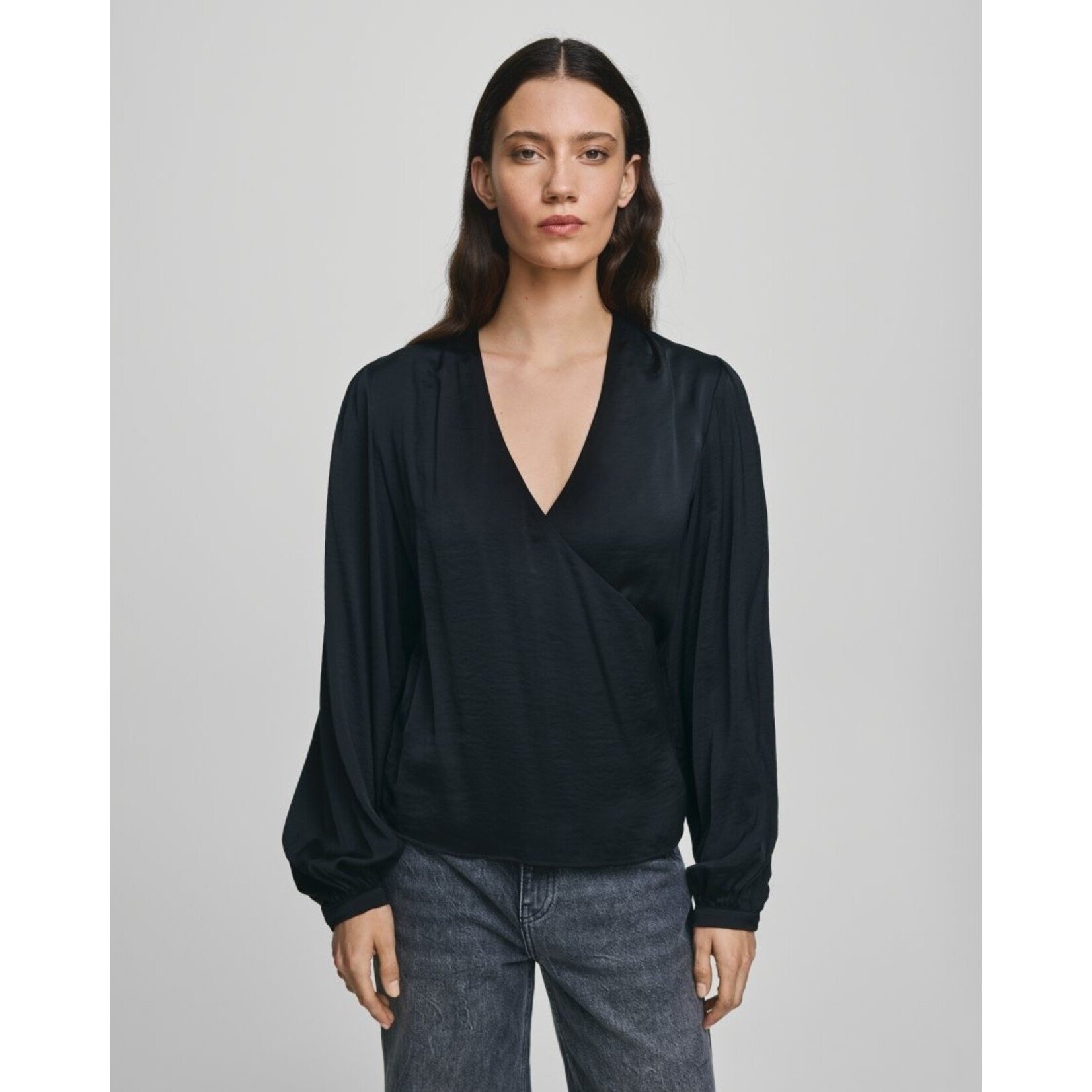 Moss Copenhagen Blakey Malice wrap top black